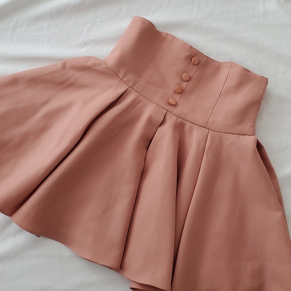Pink high waisted skirt